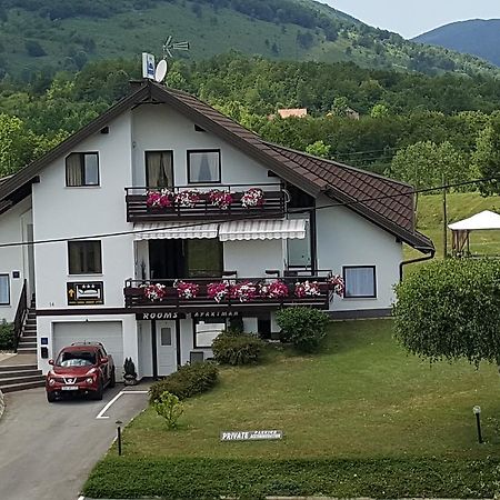 Vukovic House Hotell Selište Drežničko Eksteriør bilde