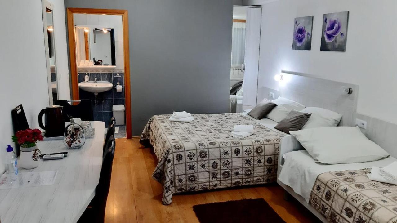 Vukovic House Hotell Selište Drežničko Eksteriør bilde