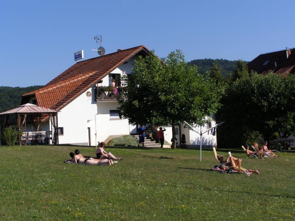 Vukovic House Hotell Selište Drežničko Eksteriør bilde