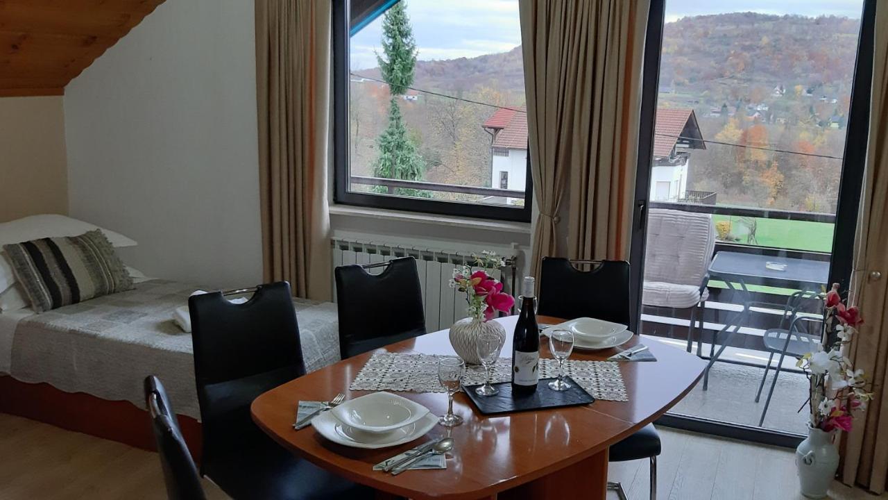 Vukovic House Hotell Selište Drežničko Eksteriør bilde