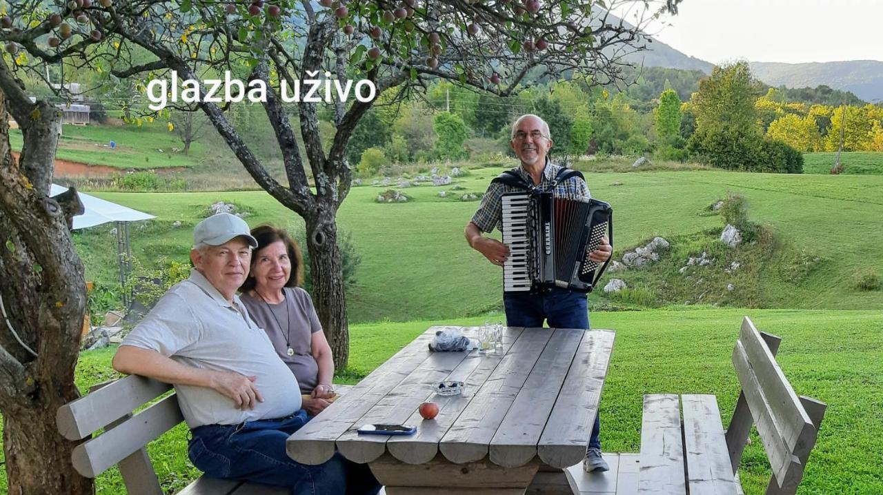 Vukovic House Hotell Selište Drežničko Eksteriør bilde