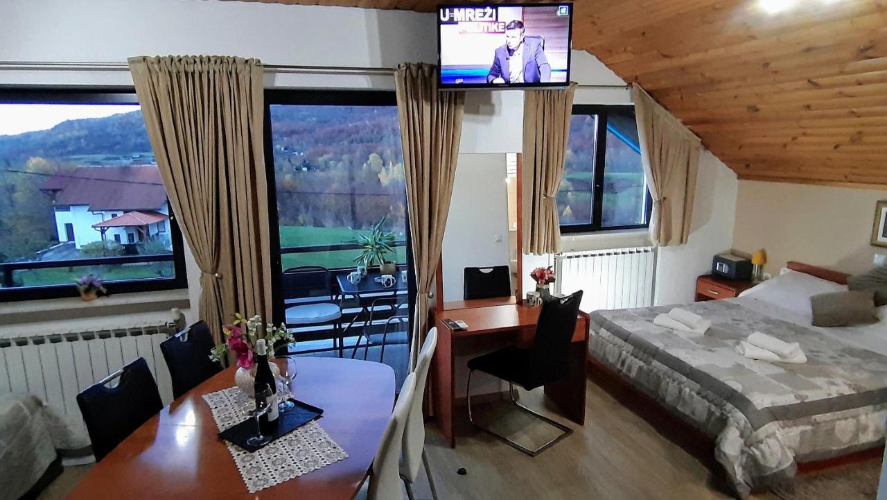 Vukovic House Hotell Selište Drežničko Eksteriør bilde